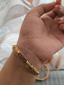 Gold-Tone &amp; Red Decorative Bangle Set