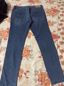 Levi&#39;s Blue Denim Jeans
