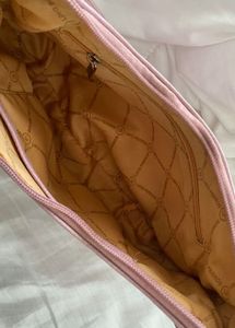 Luxury feel Lavender-pink shoulder bag