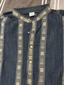 Striped Men&#39;s Kurta