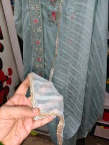 New Kurti Elegant Embroidy Tag Nikal Gya