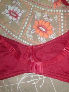 Red everyday bra
