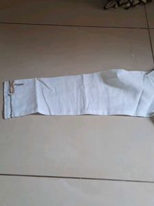 mens White Kurta with Embroidery