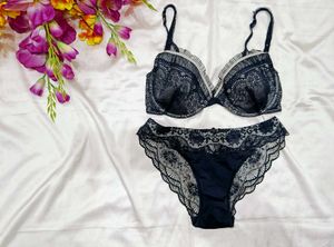 🇭🇲💫💗 imported Lace Bra &amp; Panty Set