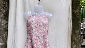 6210. Floral Print Sundress