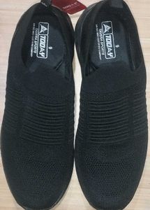 Black Knit Slip-On Shoe