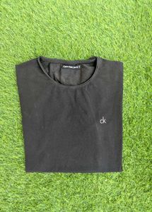 calvin klein tshirt black color for men in sale