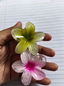 Floral Hair Claw