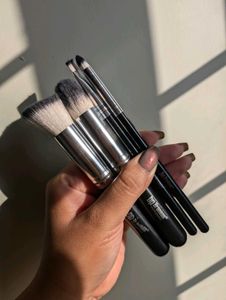 Makeup Brush And Blender