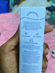 Moody Facewash Of 2 &amp; Mini Aloe vera Bath Gel