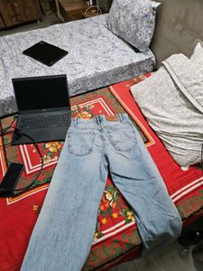 Zara jeans