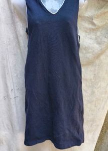 481212. Navy Sleeveless Dress