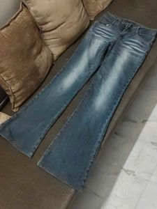 A Vintage Bootcut Jeans