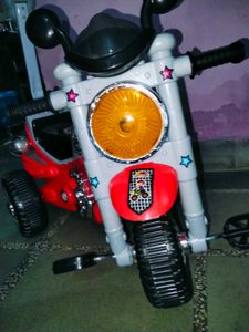 Kids&#39; Motorcycle Ride-On Toy