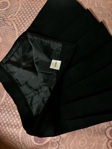 Black Pleated Skirt