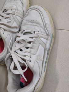 White Asthetic Sneakers👟✨