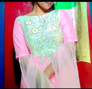 Price - 580  rs Only🥳 Long Designer Neck Work Gow