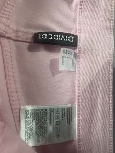 H&amp;M. Mom Jeans