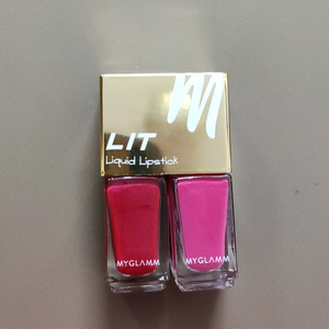 COMBO of MyGlamm LIT liquid lipstick + floral top