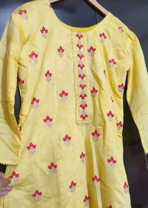 Yellow Sharara Suit With Dupatta 36 Bust