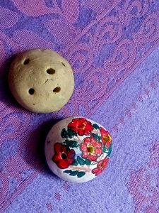 Painted & Natural Stone Decor