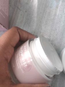 Oriflame Glow Rice Night Cream