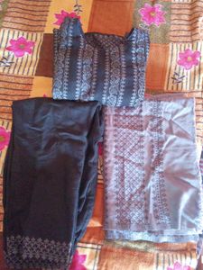 Black Kurta Set With Dupatta