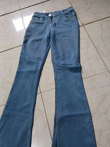 Boot-cut pants