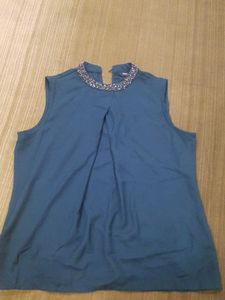 Elegant Green Sleeveless Top