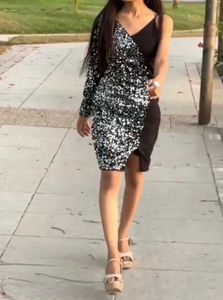 Black Sequine One-Sleeve Bodycon