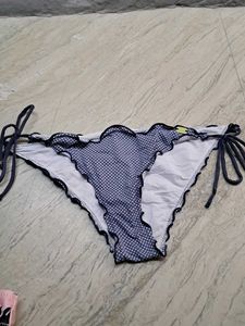 combo Of  Four  Imported Fabric Bra like  new