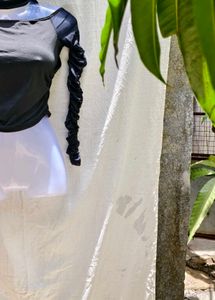 SEXIEST BLACK CROP TOP