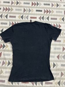 Black Heart Tee😍