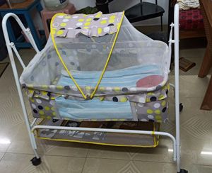 Baby Cradle - Baybee Swing Cradl