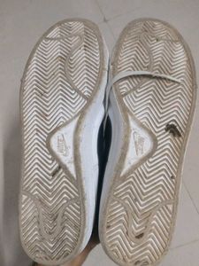 Nike Court Royale Shoes