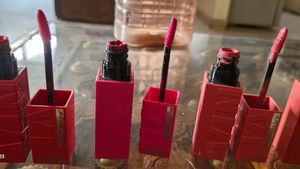 Maybelline Vinyl ink (setof 6)