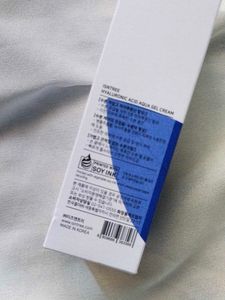 Isntree Hyaluronic Acid Aqua Gel Cream