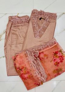 Kurta With Duppata And Bottomwear