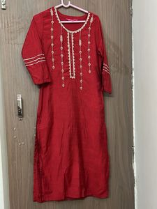 varanga  Elegant Red silk Kurta for medium