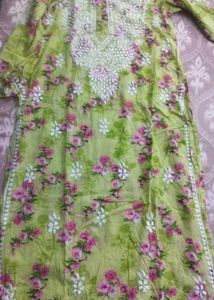 Floral Embroidered Kurta