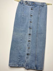Classy  Denim Button Skirt For Women