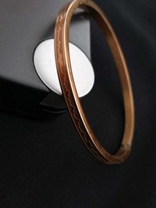 Elegant Gold Bangle