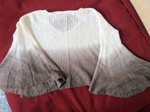 Woolen Top White And Brown