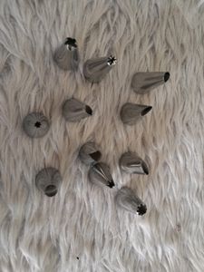 Cake Cream Cone With 11 Nozzles(Kitchen Utensils