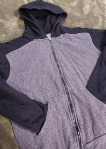😎Nice Hoodie Black and grey two tones zip up.🤘🏻