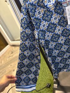 Kazo Shirt with Tile Print, Tie-up Style.