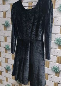 Elegant Black Velvet Dress