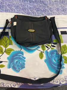 Premium Quality Travelling Sling Bag