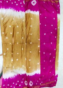 Pink Bandhani Saree with Gold Border