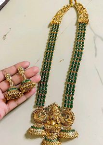 Elegant Green &amp; Gold Necklace Set
